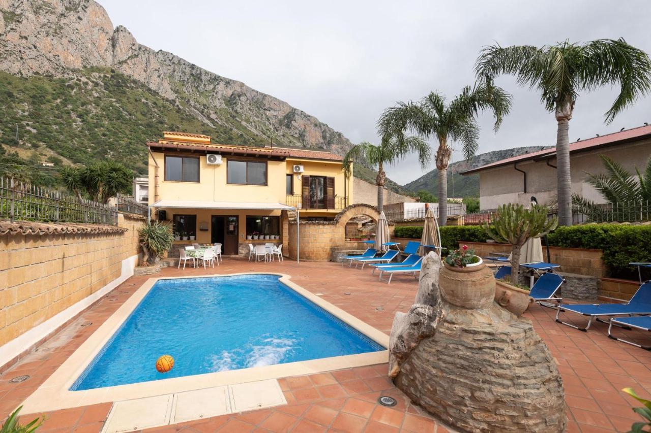 צ'יניזי Alelida Villa Con Piscina מראה חיצוני תמונה