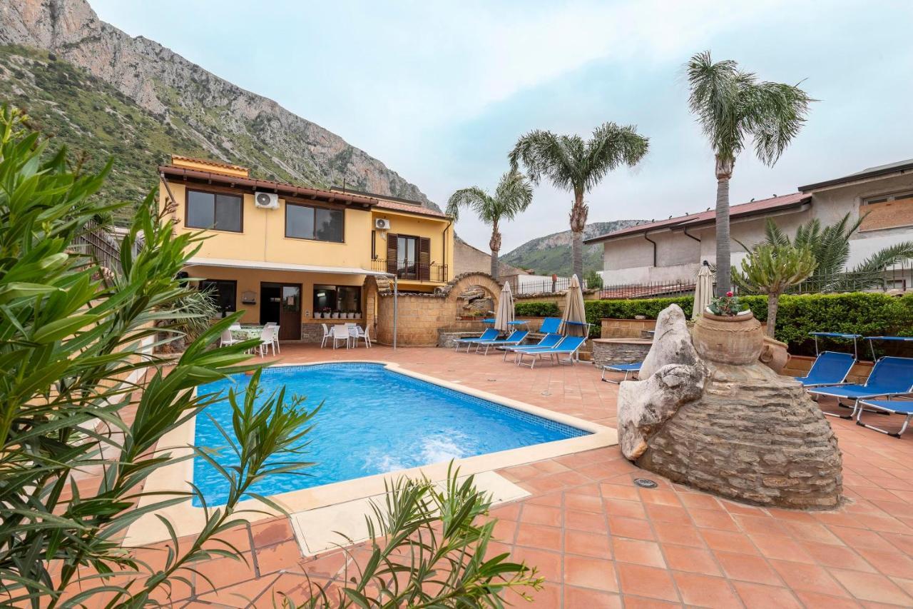 צ'יניזי Alelida Villa Con Piscina מראה חיצוני תמונה