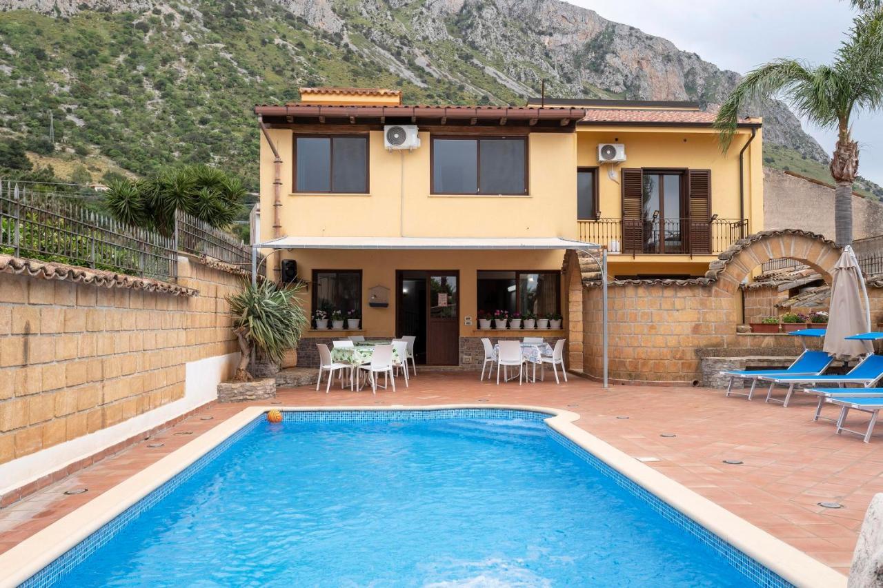 צ'יניזי Alelida Villa Con Piscina מראה חיצוני תמונה