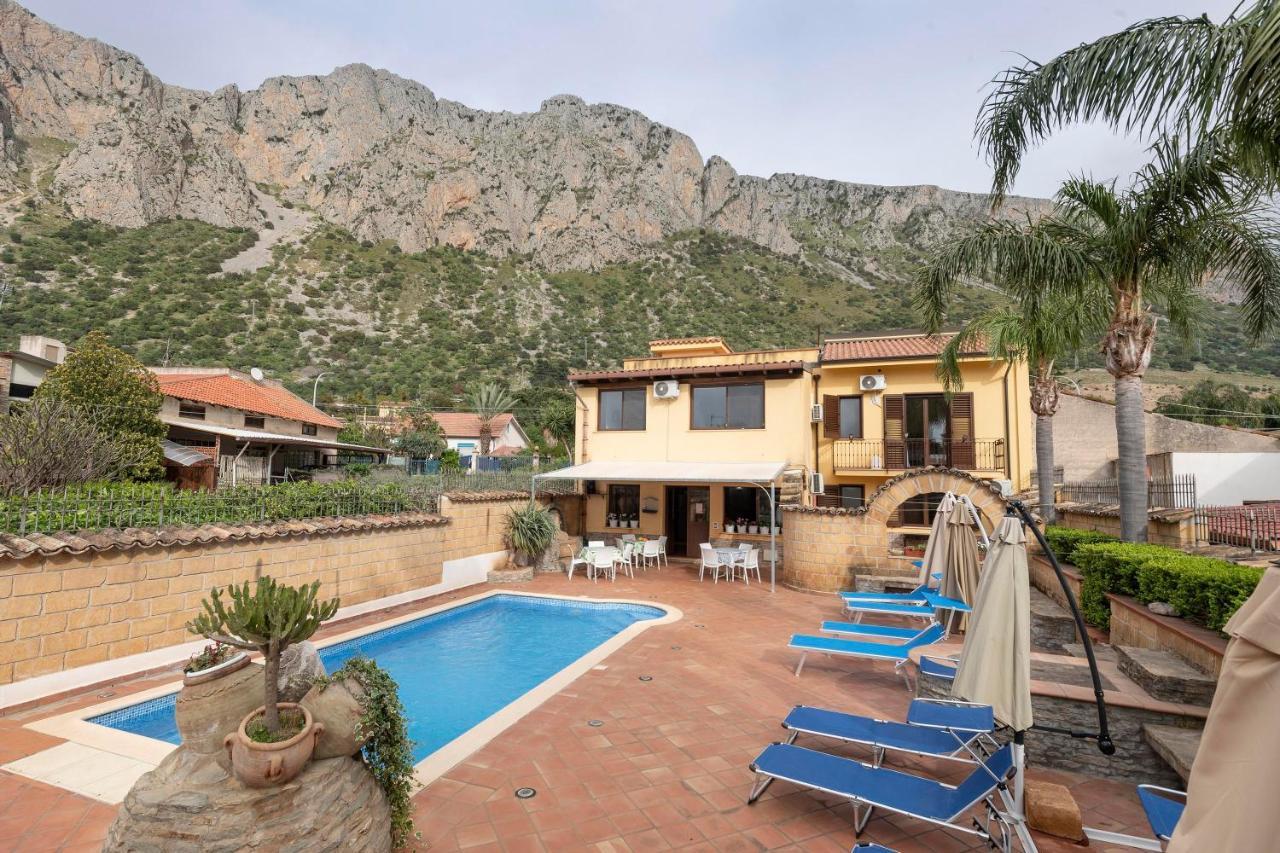 צ'יניזי Alelida Villa Con Piscina מראה חיצוני תמונה