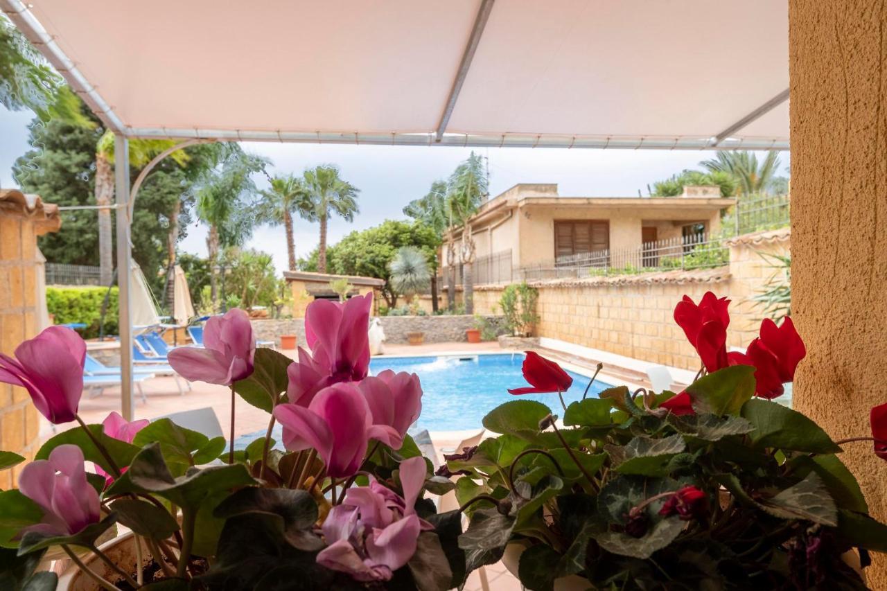 צ'יניזי Alelida Villa Con Piscina מראה חיצוני תמונה