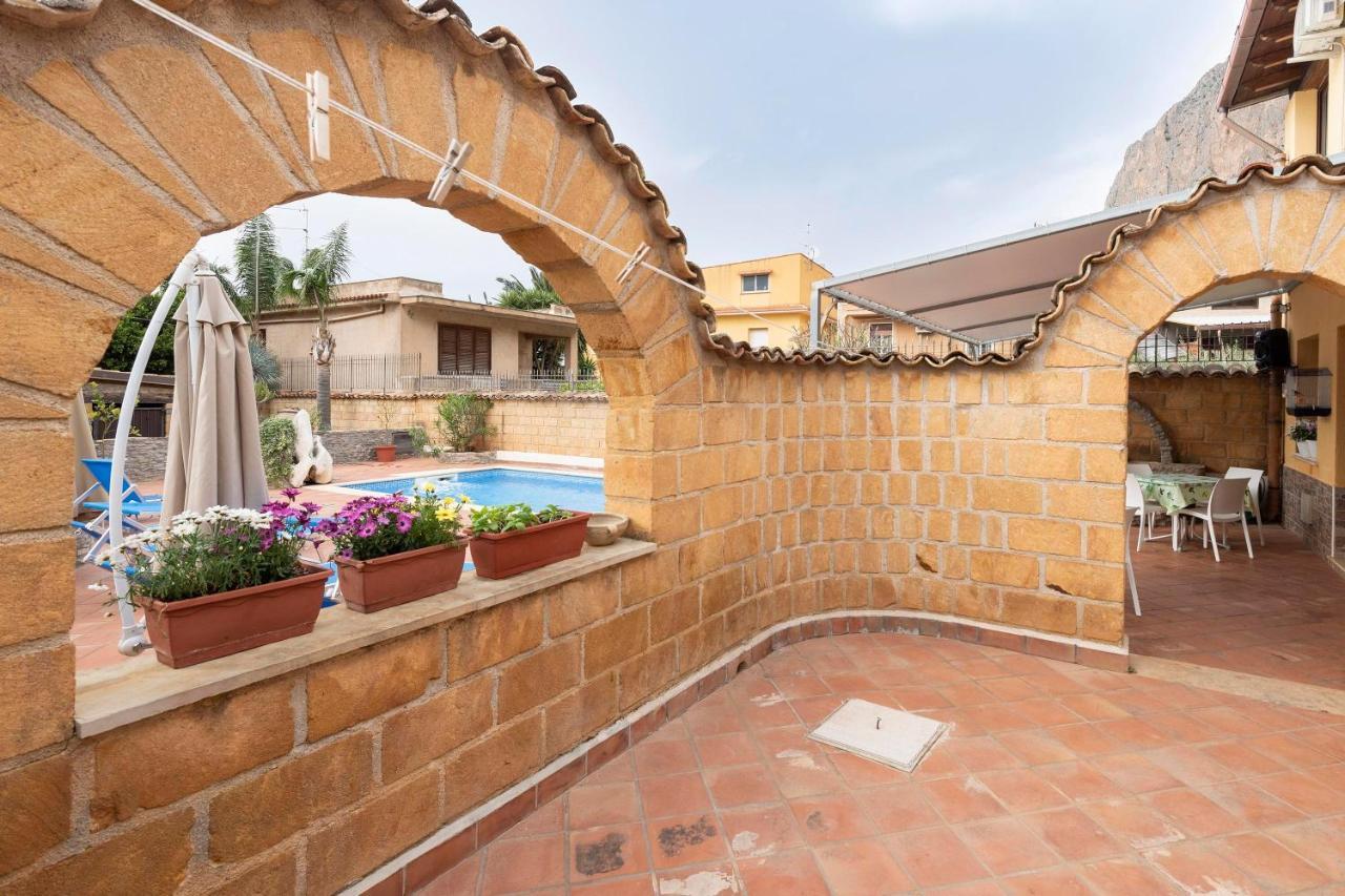 צ'יניזי Alelida Villa Con Piscina מראה חיצוני תמונה