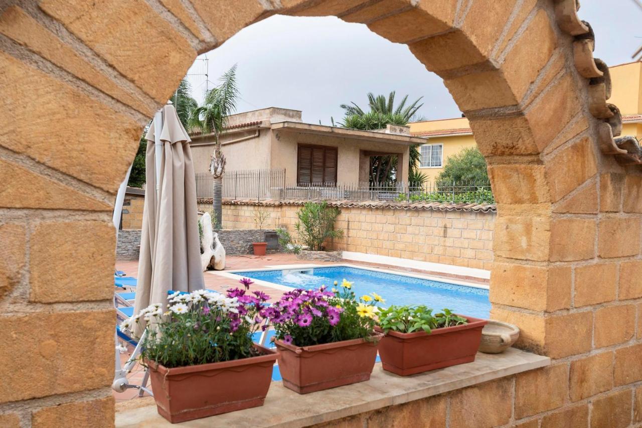 צ'יניזי Alelida Villa Con Piscina מראה חיצוני תמונה